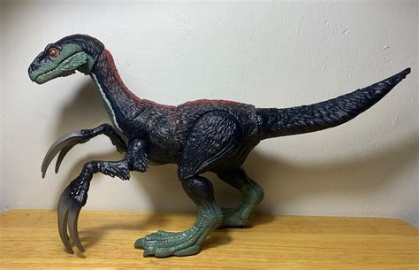 Therizinosaurus Jurassic World Dominion Mattel