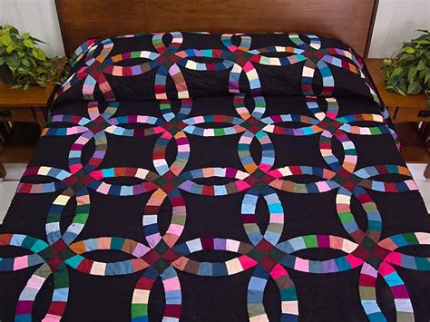 Almost Amish Double Wedding Ring Quilt