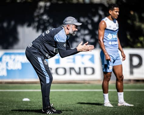 Veja Fotos Do Primeiro Treino De Paulo Turra No Santos Gazeta Esportiva