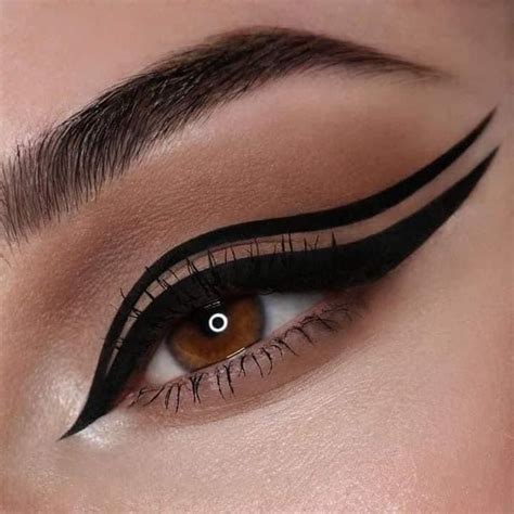 Pin by Maria Hernandez on Maquillaje y algo más Makeup eyeliner No