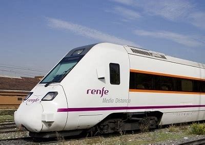 Renfe Refuerza Los Servicios Diarios De Media Distancia En Arahal Sevilla