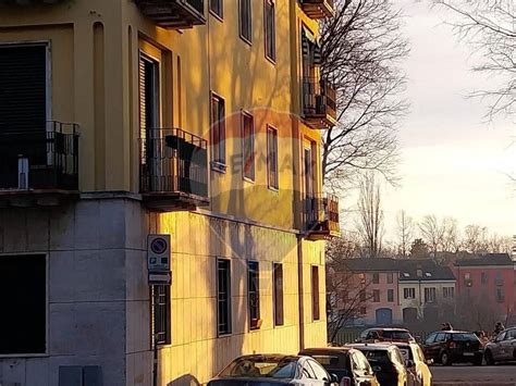 Vendita Appartamento Pavia Trilocale In Viale Lungo Ticino Sforza