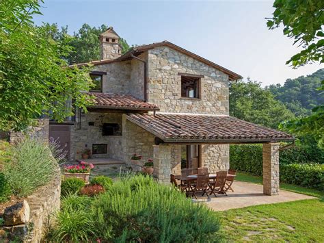 Villa Rosaspina Veranda Umbria Villa Farmhouse Style House Village