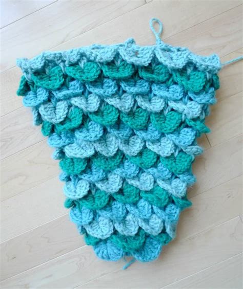 Crocodile Stitch Mermaid Tail Blanket - All About Ami