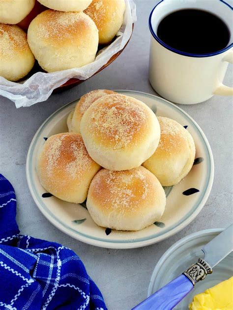 Hot Pinoy Pandesal Recipe