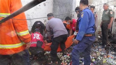 Kebakaran Hebat Melanda Toko Lontong Dan Rumah Hunian Di Sragen 1