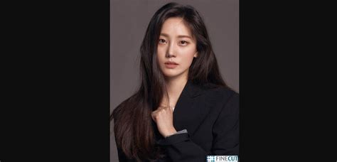 Profil Han Jae Yi Pemeran Sosok Park Na Hee Di Drakor Woori The Virgin