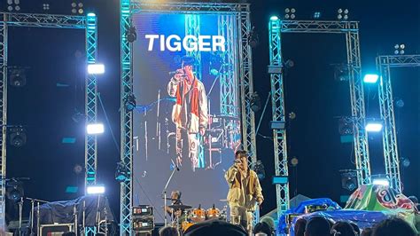 Shooting Star Tigger Live Single Festival Youtube