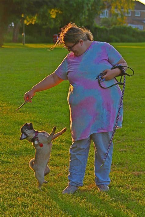 Ms Lily, Rainbow hunter : r/pugs