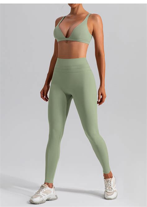 Wholesale Custom Logo Scrunch Butt Activewear Gym Wear Women Sets Gym Yoga Sets Fitness Gym Wear