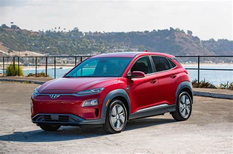 Is the Hyundai Kona Electric Better Than the Regular Kona?