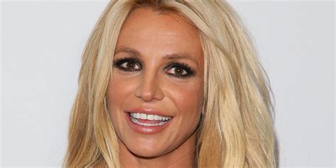 Britney Spears Went and Dyed Her Hair Bubblegum Pink, and Fans Are ...