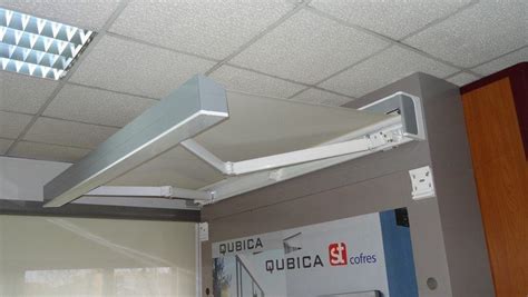 Novedad Toldo Extensible Cofre Qubica Plumb Empresa Toldos En