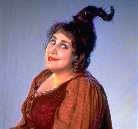 5 Reasons I Am Literally Mary Sanderson From "Hocus Pocus"