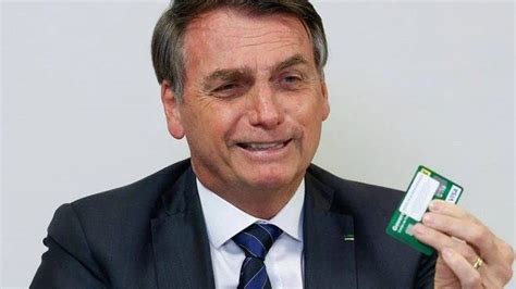 TCU vai apurar gastos de Bolsonaro cartão corporativo