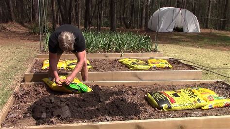 How To Prepare Soil For Planting Plant Ideas