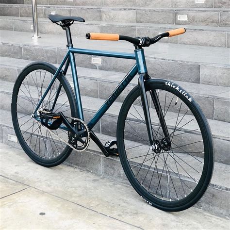 Pin By Mato Matoko On Bike Fixie Bike Fixed Bike Urban Bicycle