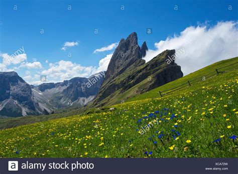 Dolomites Odle High Resolution Stock Photography And Images Alamy