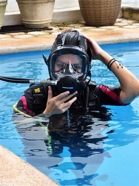 Full Face Scuba Masks