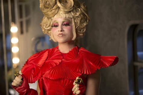 Look Back At All Of Effie Trinkets Outlandish Hunger Games Outfits