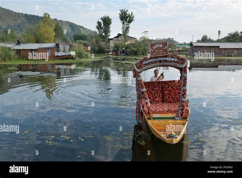 Srinagar, India, South Asia. Shikara, Shikara on Dal Lake Stock Photo - Alamy