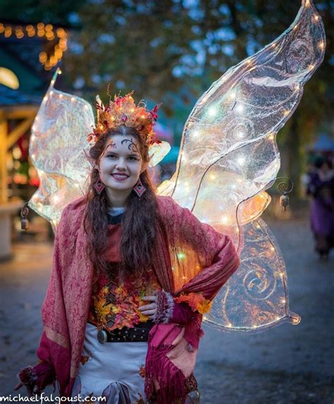 Queen Magnolia Fawn The Fairy Lighting Up The Night Sky At The Texas