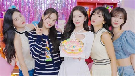 Lifestyle And Red Velvet Drop Collaboration Collection Kpopmap