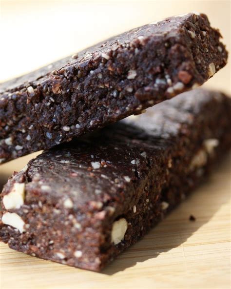 Looks Pretty Good For Energy Bar Raw Desserts Superfood Recipes