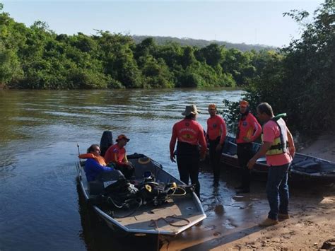 Bombeiros encontram corpo de pescador desaparecido no Rio Sucuriú JD1