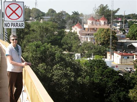 Crockett Chronicles of Tampico: Walking the Tampico Bridge