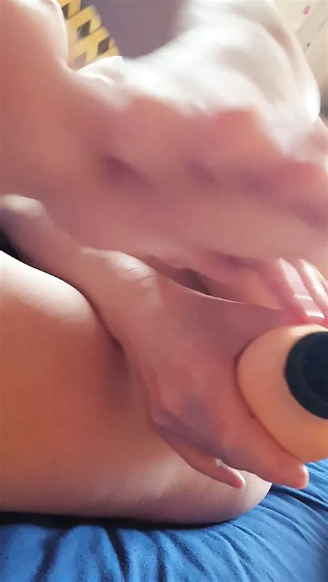 Großer Dildo xHamster