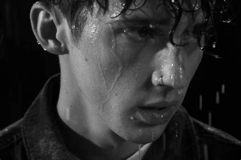 Premiere Troye Sivan Kissing Shirtless Jacob Bixenman In Heaven Music Video Watch