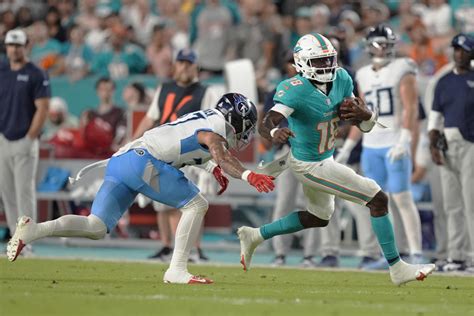 Mason Rudolph Leads Titans To First Win Of Season 31 12 Over Dolphins