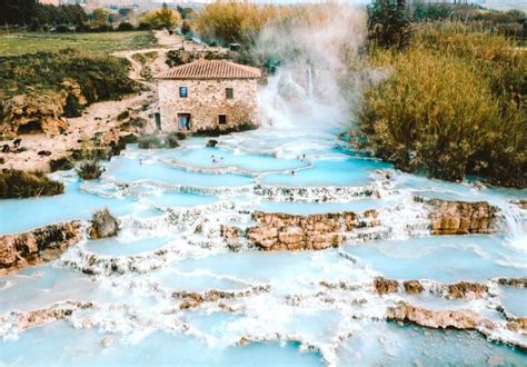 Saturnia Italië De Natuurlijke Thermale Baden Van Italië