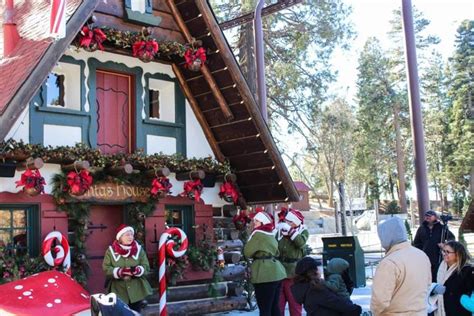 santa village에 대한 이미지 검색결과 | Santa's village, Visit santa, Old world ...