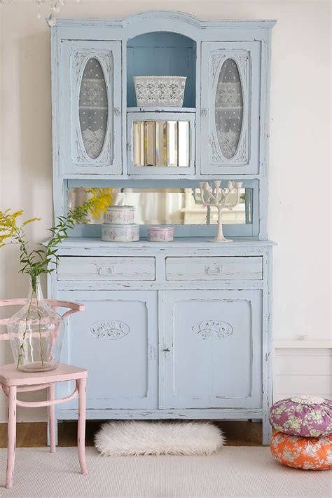 Sündenherz bietet wunderschöne Shabby chic Vintage Möbel in