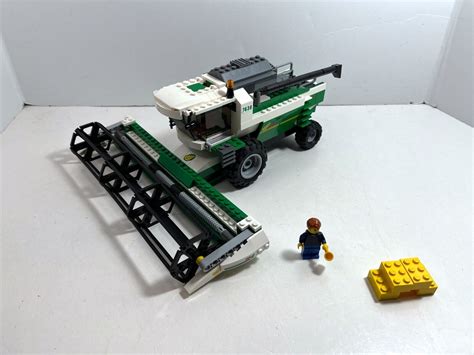 Lego City Farm Combine Harvester 7636 2009 Rare See Description Ebay