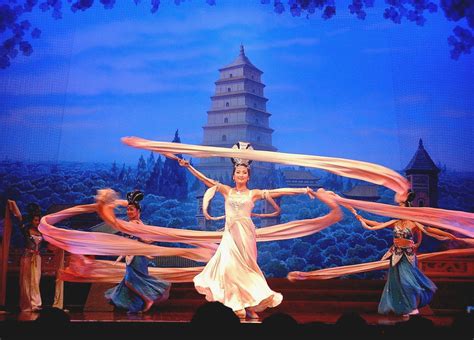 Stage Di Danza Tradizionale Dei Nastri Centro Studi Discipline Orientali