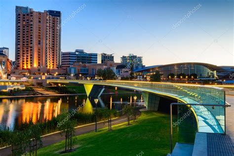 Adelaide city at night – Stock Editorial Photo © moisseyev #72249791