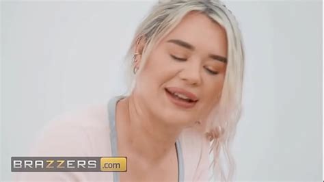 Gina Varney Model Page XVIDEOS