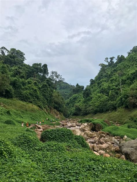 แชร์โลมา ⛰️🚘 มุมลับเขาช่องลม นครนายก แกลเลอรีที่โพสต์โดย Np