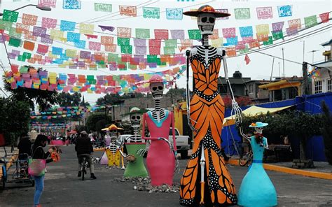 Hermoso Inauguran expo de catrinas monumentales en Tláhuac Galería