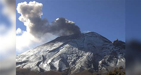 Exhalaciones del volcán Popocatépetl continúan Ángulo 7