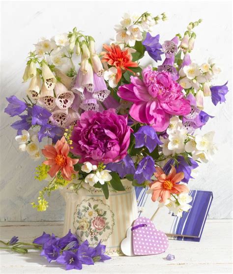 Pin on Bouquet Flowers - Life & Style