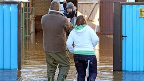 Hochwasser Geht Nur Langsam Zur Ck