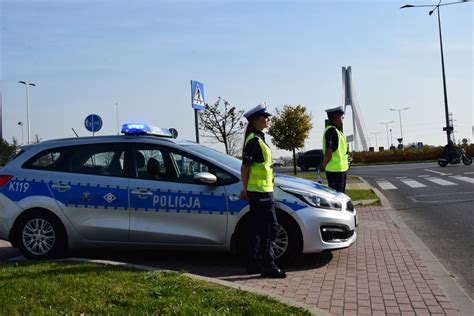 Majówka na podkarpackich drogach 26 wypadków 29 osób rannych