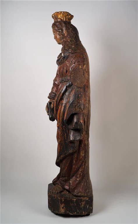 Grande Vierge à l enfant en bois polychrome fin 17e début 18e siècle