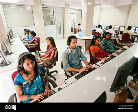 Office Workers Desk India Hi Res Stock Photography And Images Alamy