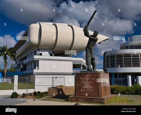 Bridgetown Barbados Jan The Statue Of Sir Garfield Sobers