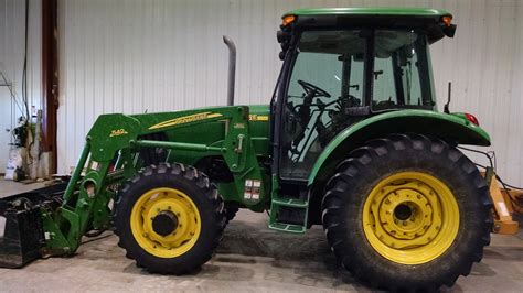 Technical Specifications and Data for John Deere 5525 Tractor